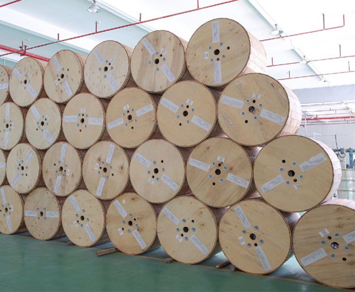 Why Buy Hybrid Fiber Optic Cable From OUFU