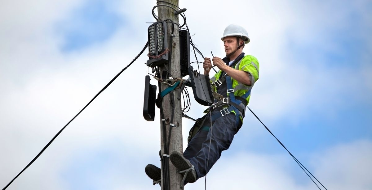 Aerial Fiber Optic Cable