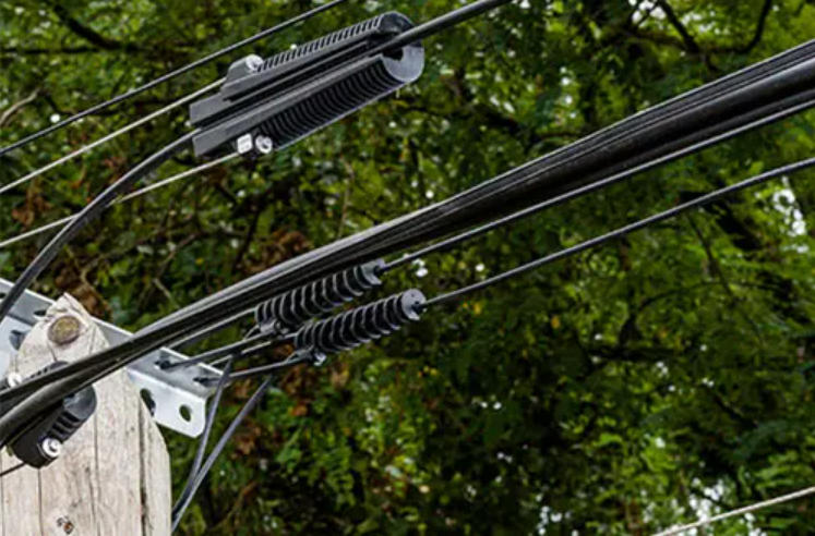 aerial fiber optic cable