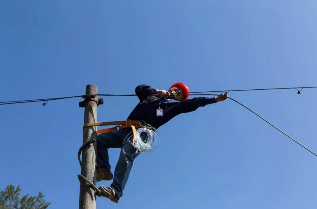 fiber optic cable installation